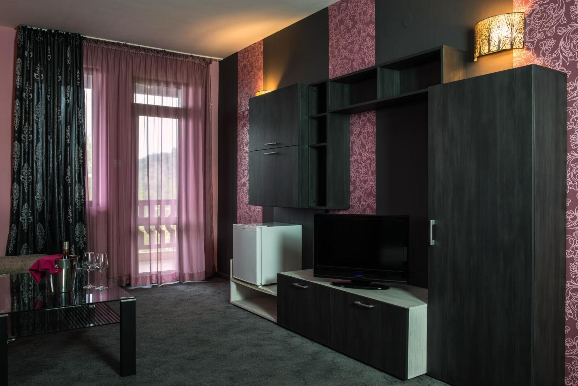 Chiflika Family Hotel أسينوفغراد الغرفة الصورة