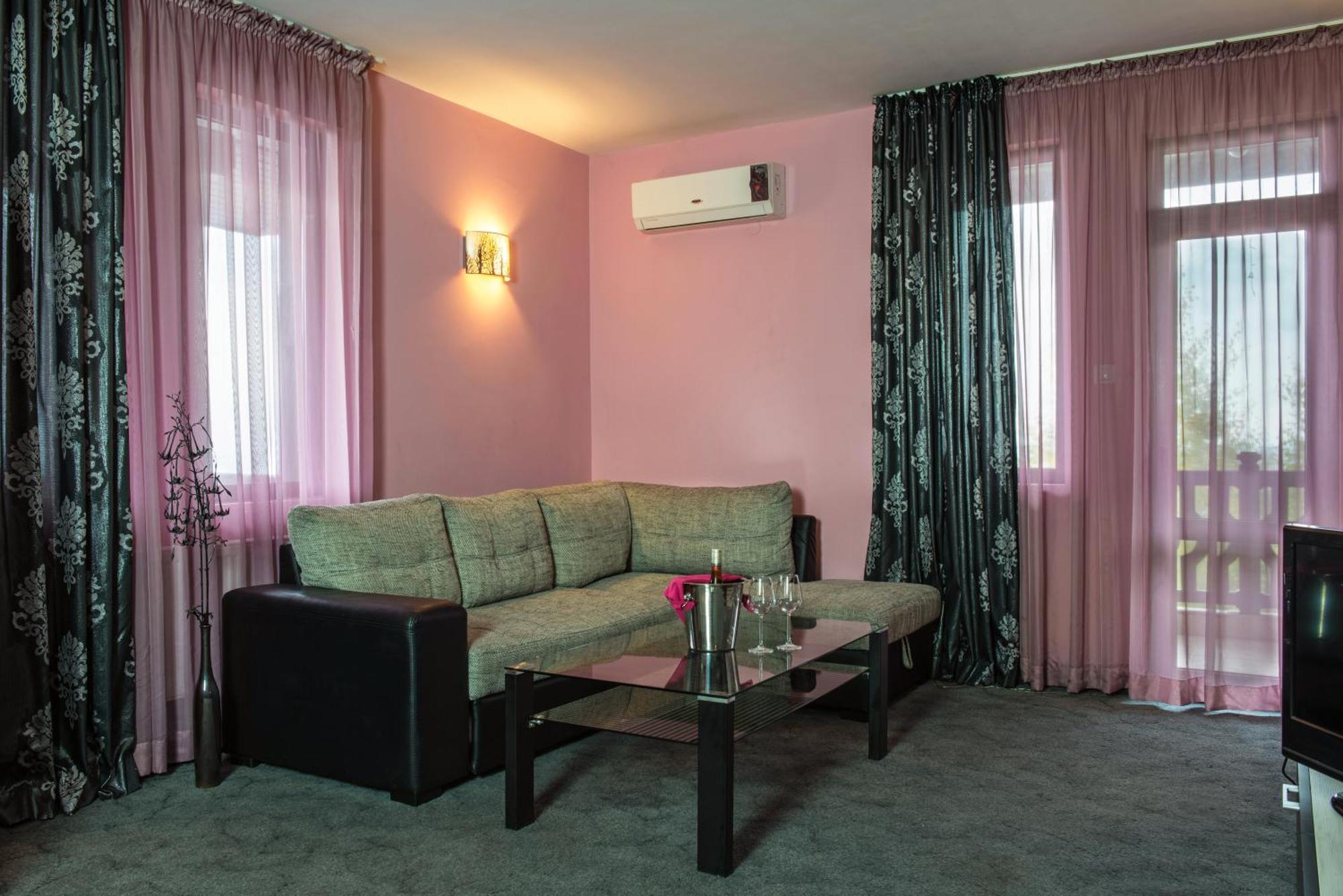Chiflika Family Hotel أسينوفغراد الغرفة الصورة
